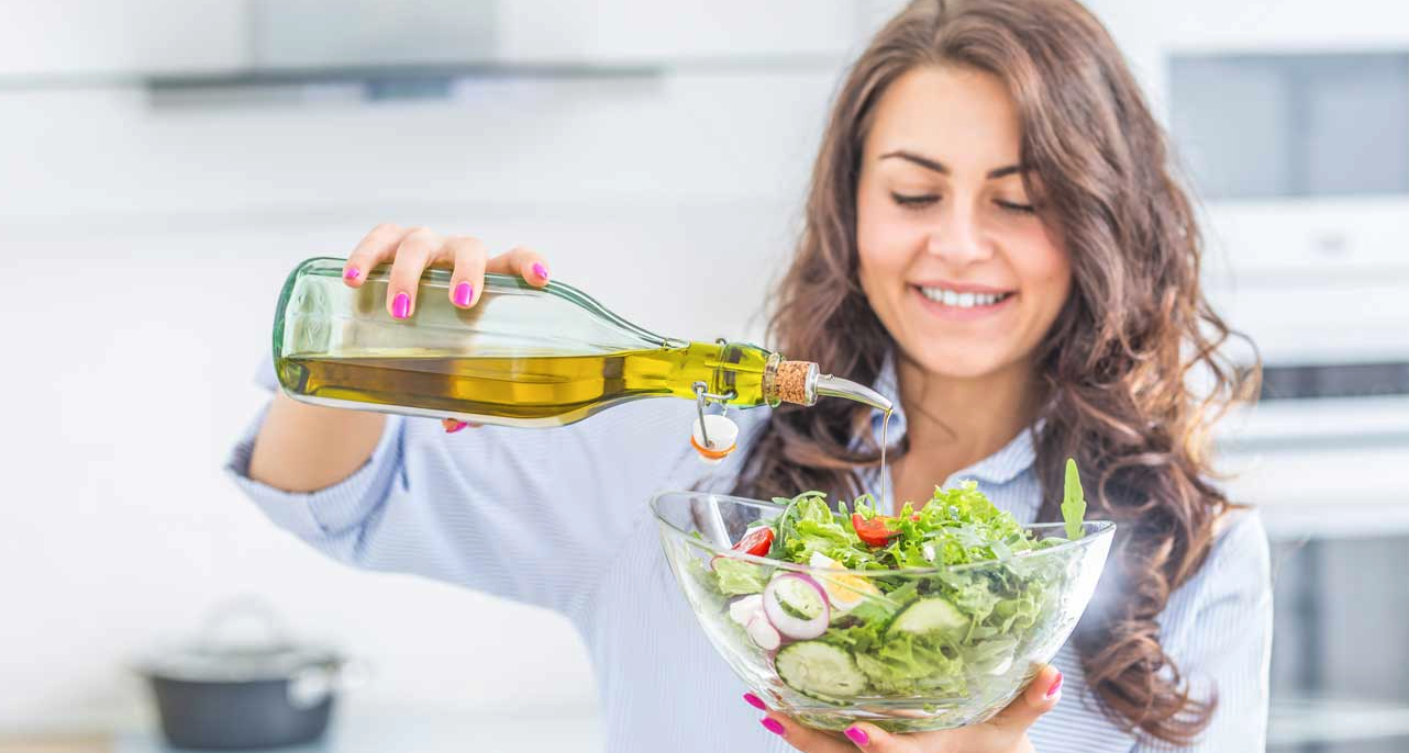 Top Dietitians Reveal: The Surprising Ways Olive Oil May Lead to Weight Gain and Poor Health, Despite Its Superfood Status